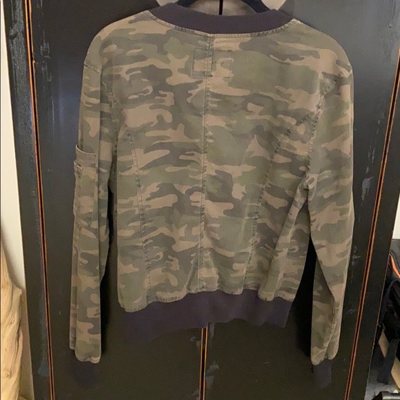 Sanctuary jacket - Picture 2 of 2